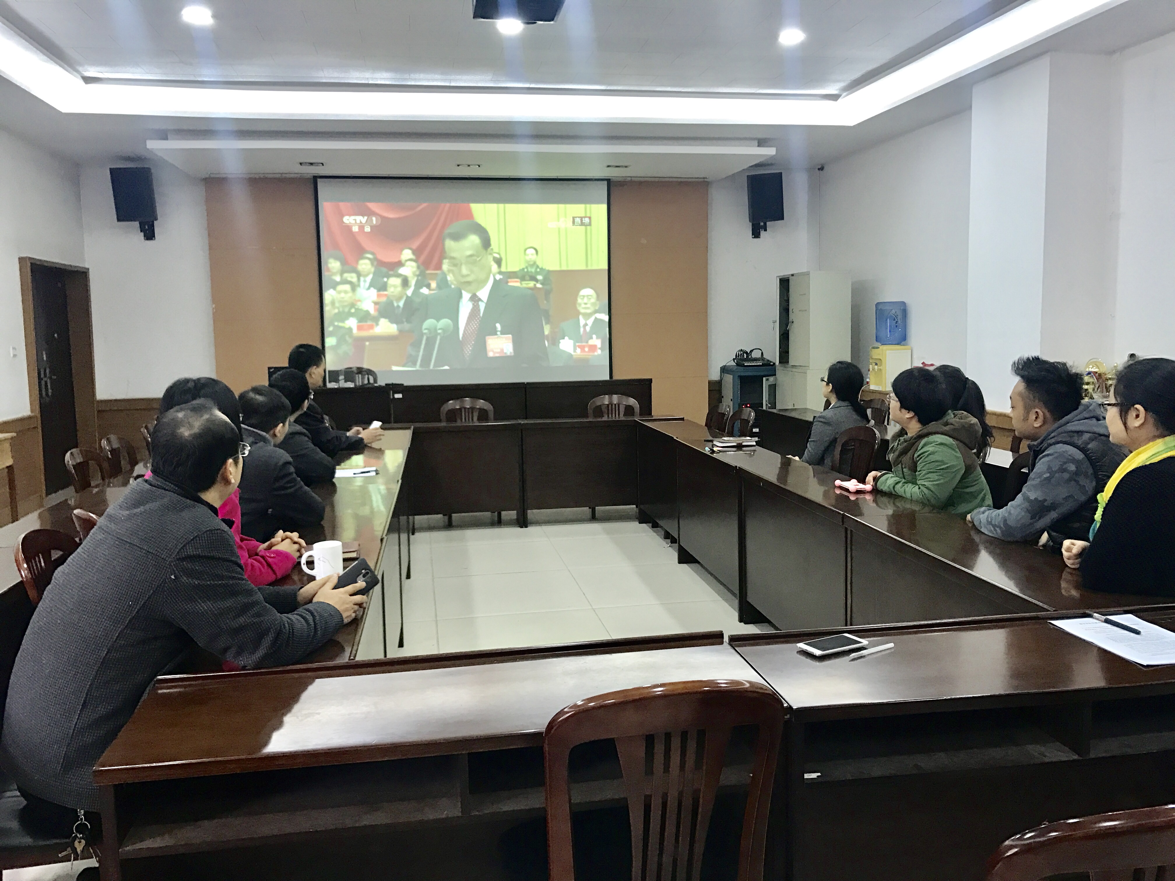 1508318164658065958.jpg 观看照片.jpg